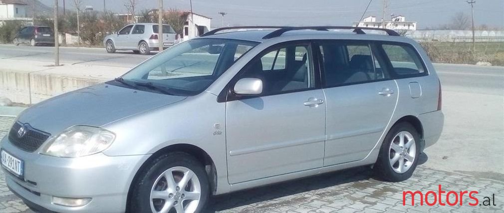 2004' Toyota Corolla photo #1