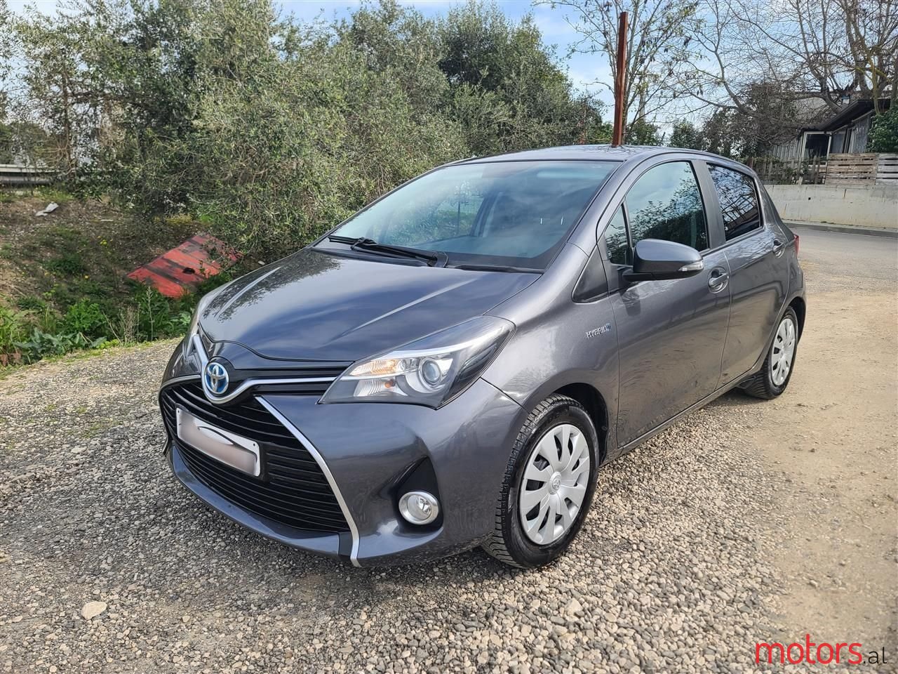 2015' Toyota Yaris photo #1