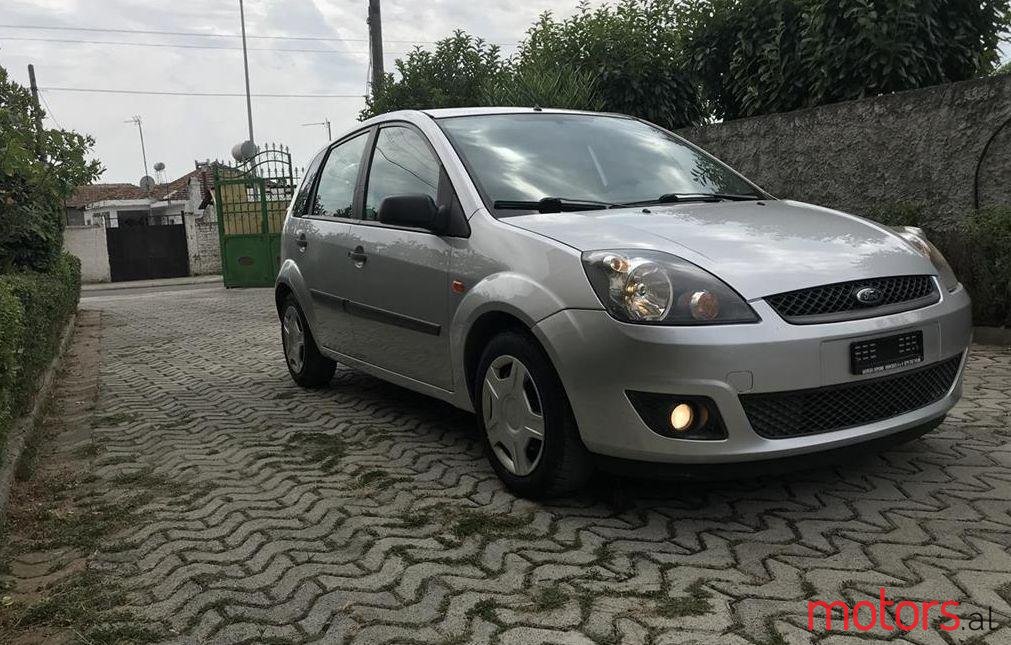 2006' Ford Fiesta photo #1