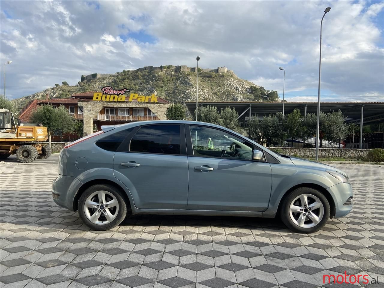 2010' Ford Focus photo #2