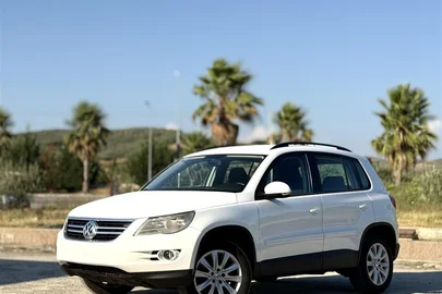 2009' Volkswagen Tiguan