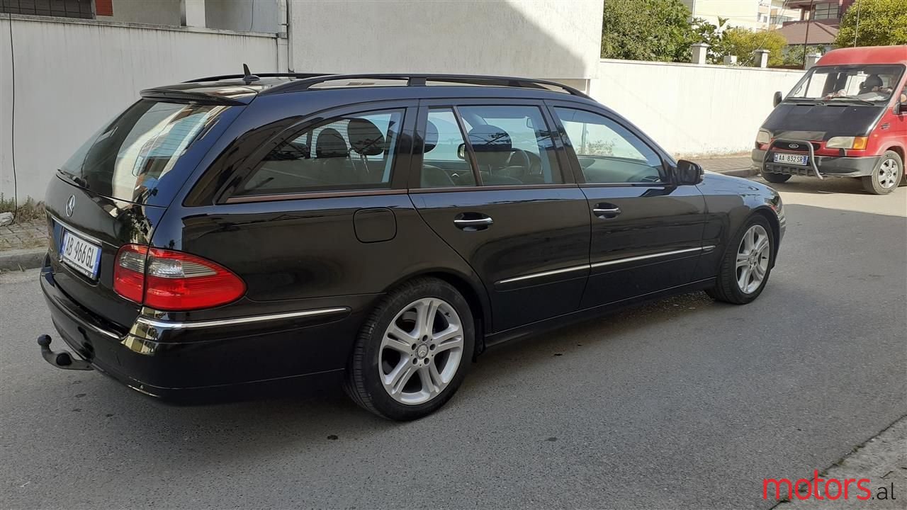 2007' Mercedes-Benz E 220 photo #6