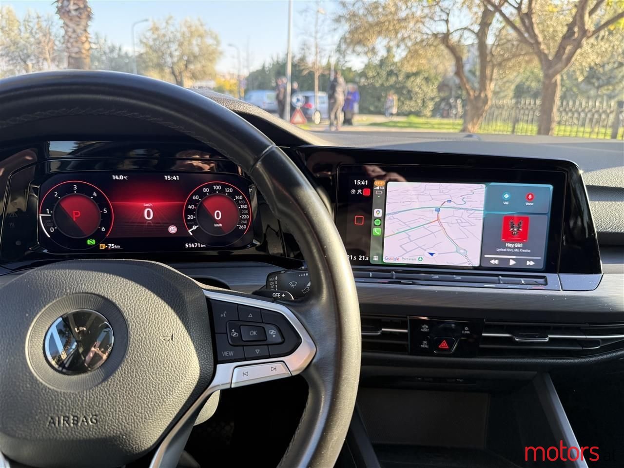 2021' Volkswagen Golf photo #3