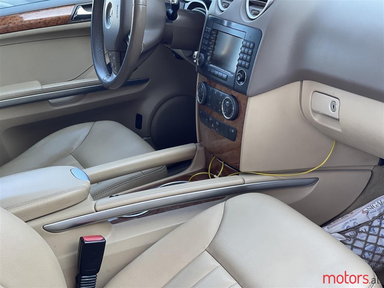 2008' Mercedes-Benz ML 350 photo #2