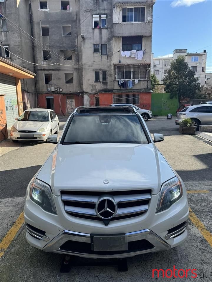 2014' Mercedes-Benz GLK 250 photo #1