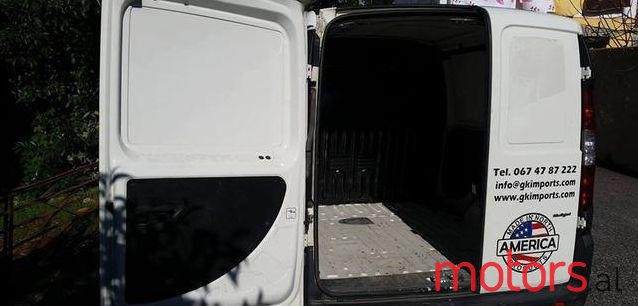 2011' Fiat Doblo photo #1