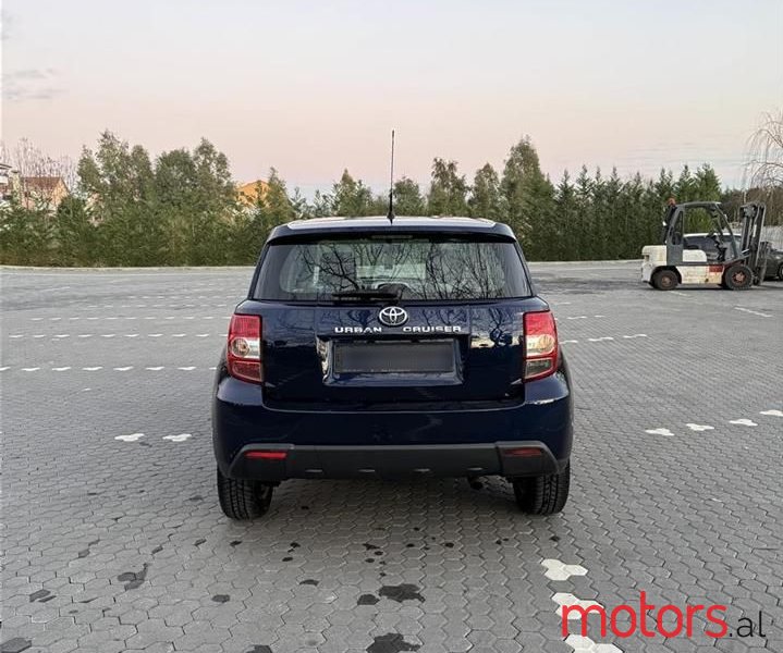 2010' Toyota Urban Cruiser photo #6
