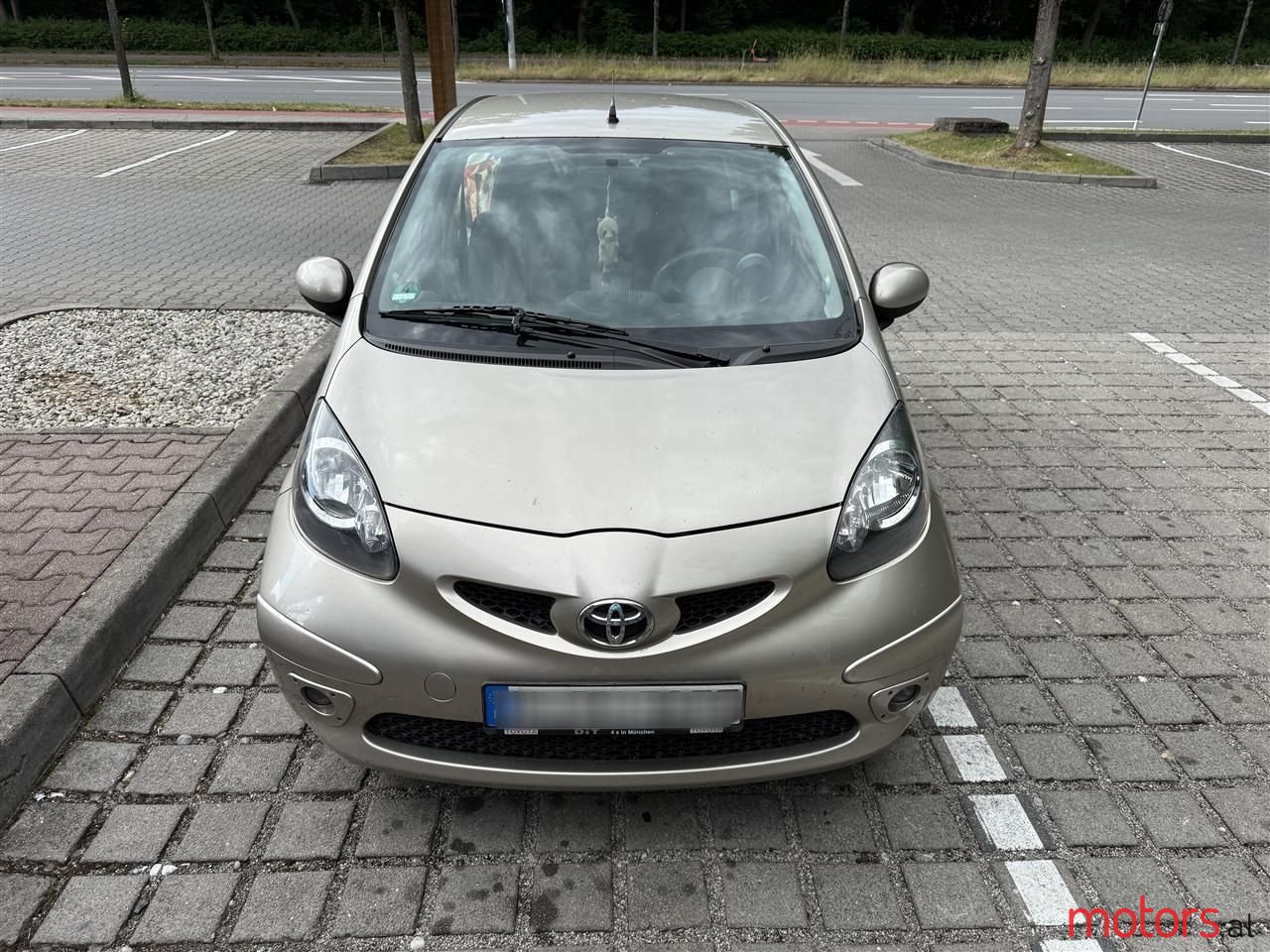 2008' Toyota Aygo photo #5