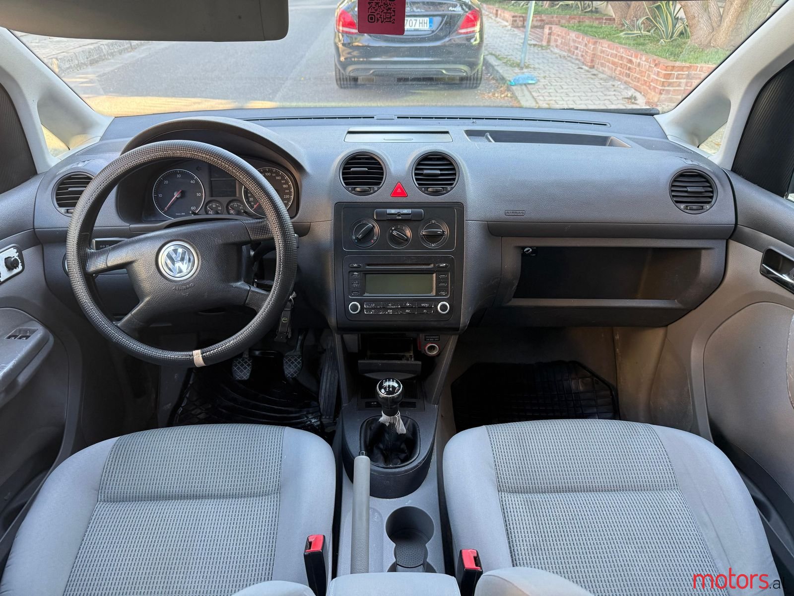 2006' Volkswagen Caddy photo #5
