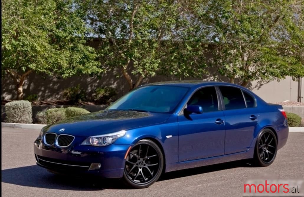 2009' BMW 528 photo #5