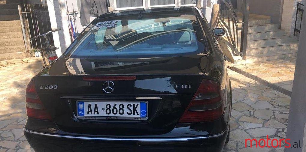 2005' Mercedes-Benz E 280 photo #2