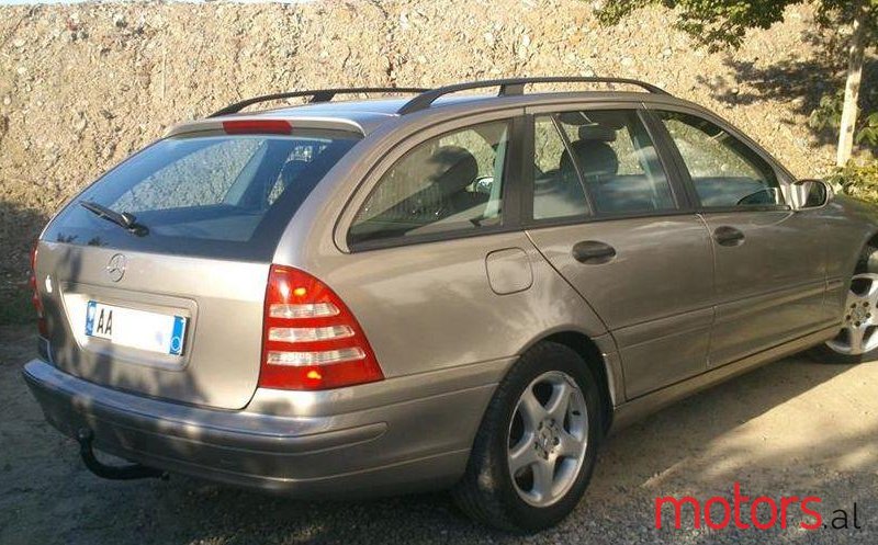 2003' Mercedes-Benz C 200 photo #1