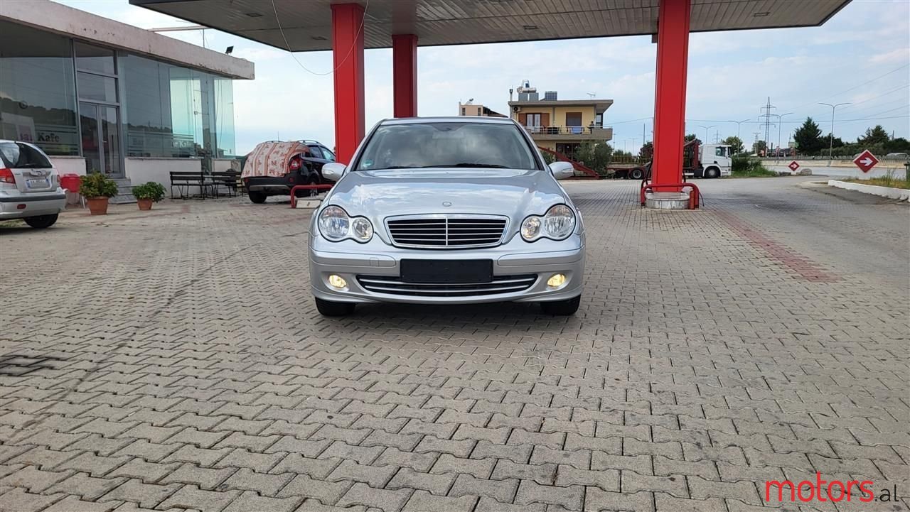 2006' Mercedes-Benz C 180 photo #1