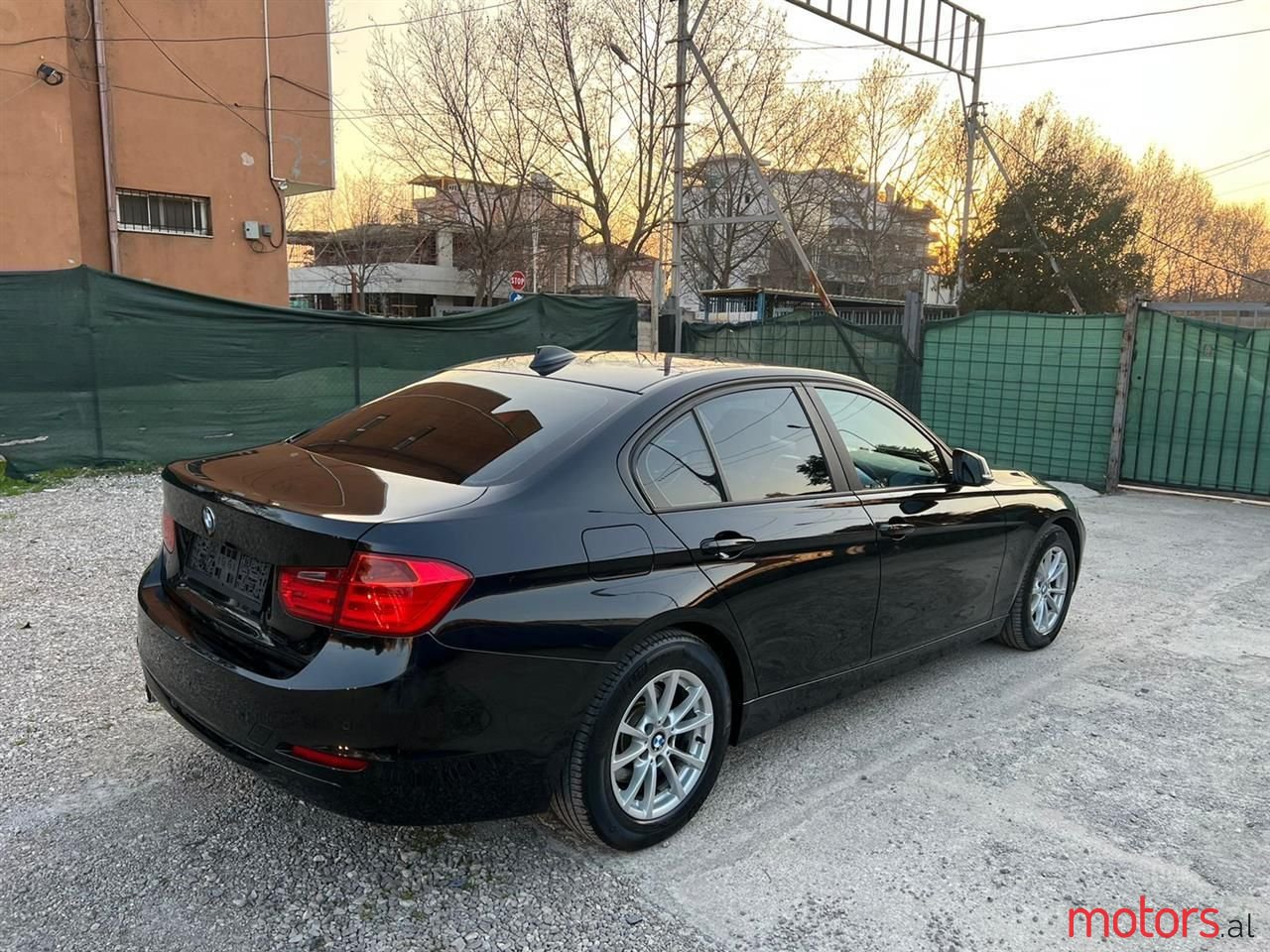 2012' BMW 320 photo #4