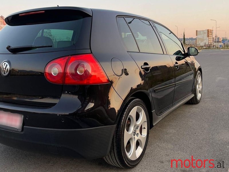 2006' Volkswagen Golf photo #4