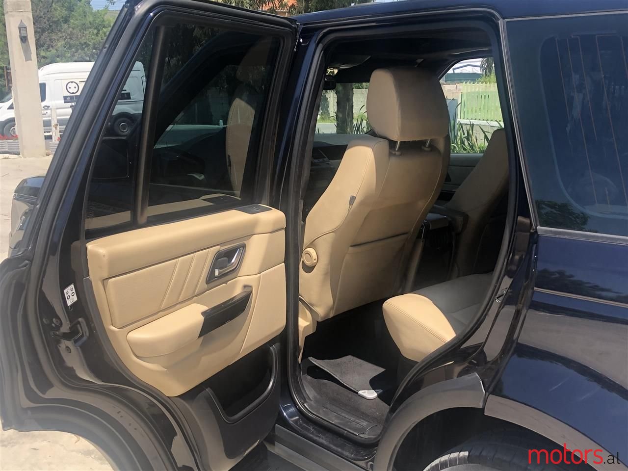 2008' Land Rover Range Rover Sport photo #6