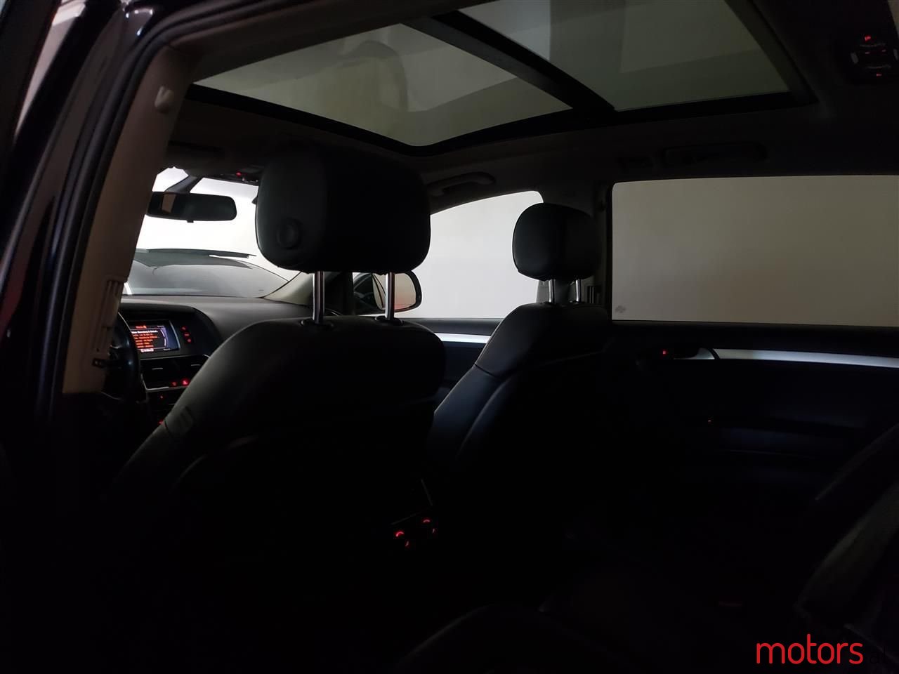 2010' Audi Q7 photo #5