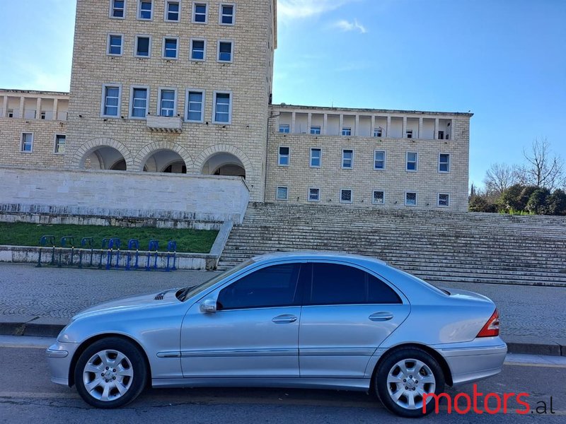 2005' Mercedes-Benz C 230 photo #1