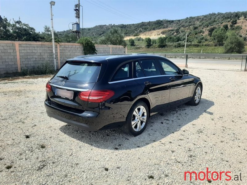 2017' Mercedes-Benz C 220 photo #6