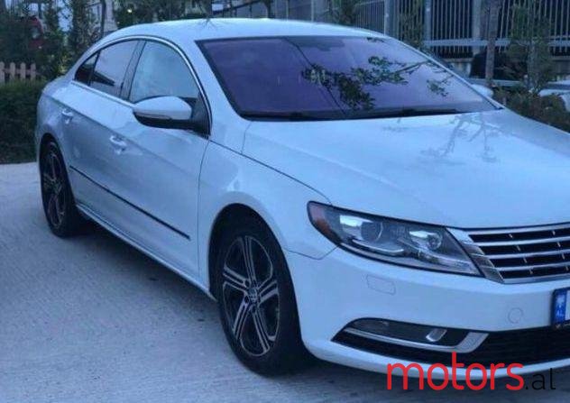 2015' Volkswagen Passat photo #1