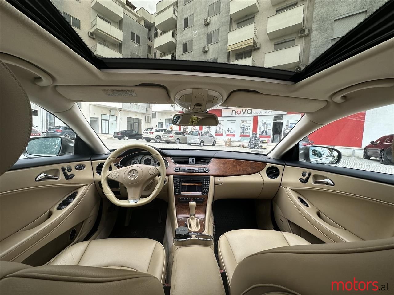 2009' Mercedes-Benz CLS 55 AMG photo #6