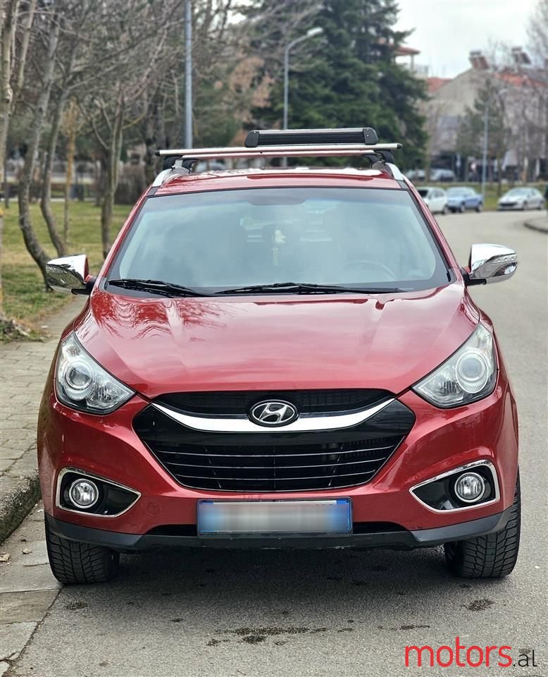 2012' Hyundai ix35 photo #3