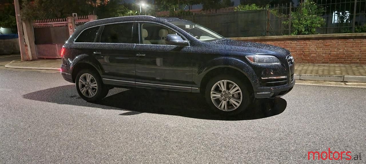 2010' Audi Q7 photo #1