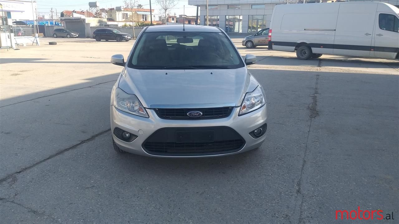 2009' Ford Focus photo #3