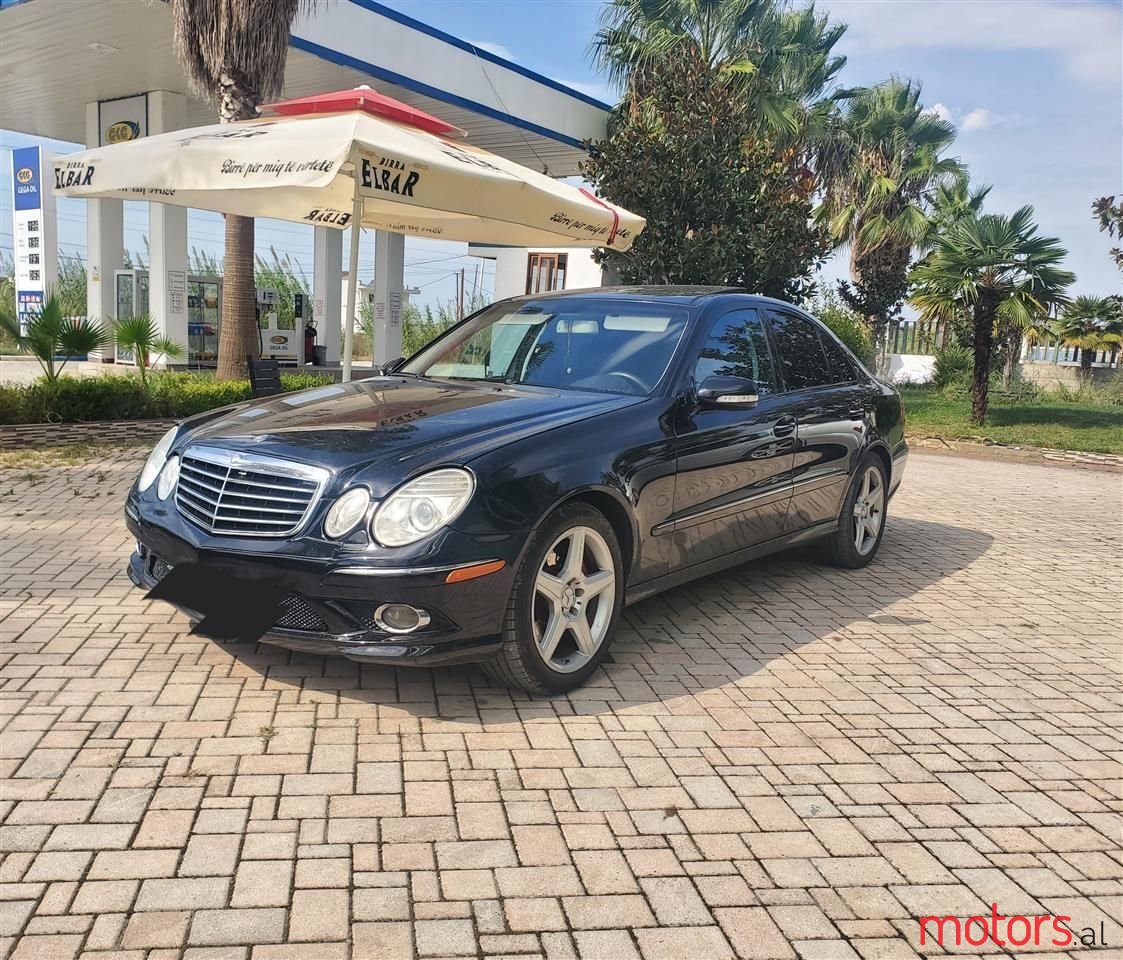 2008' Mercedes-Benz E 350 photo #1