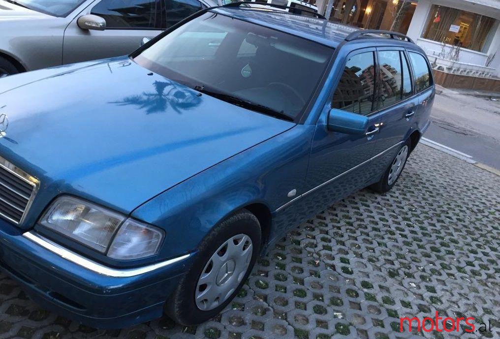 1999' Mercedes-Benz C 220 photo #1