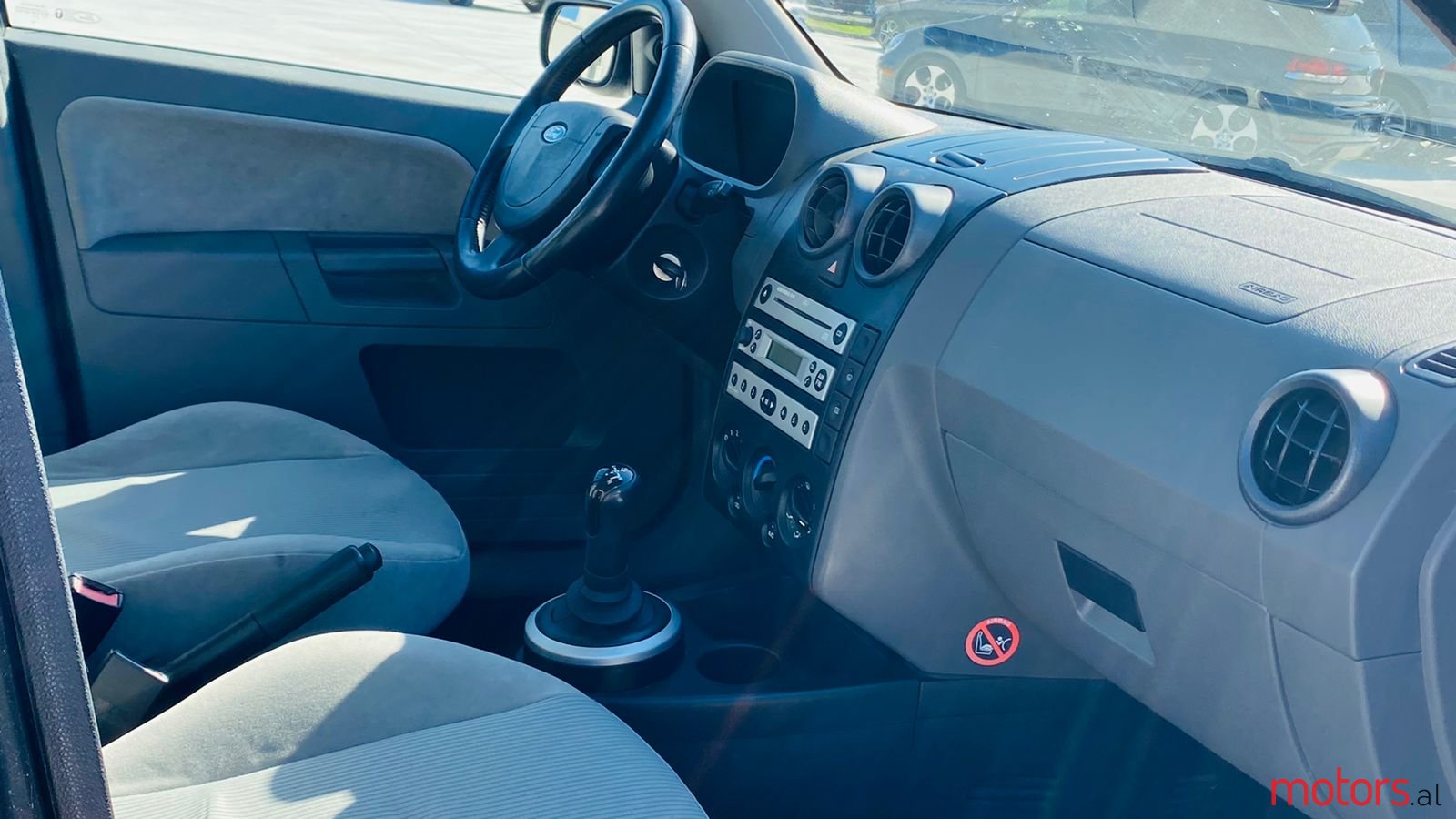 2004' Ford Fusion photo #5