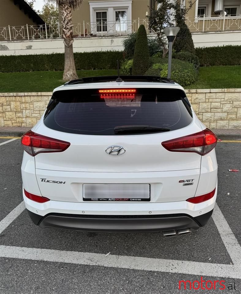2015' Hyundai Tucson photo #4