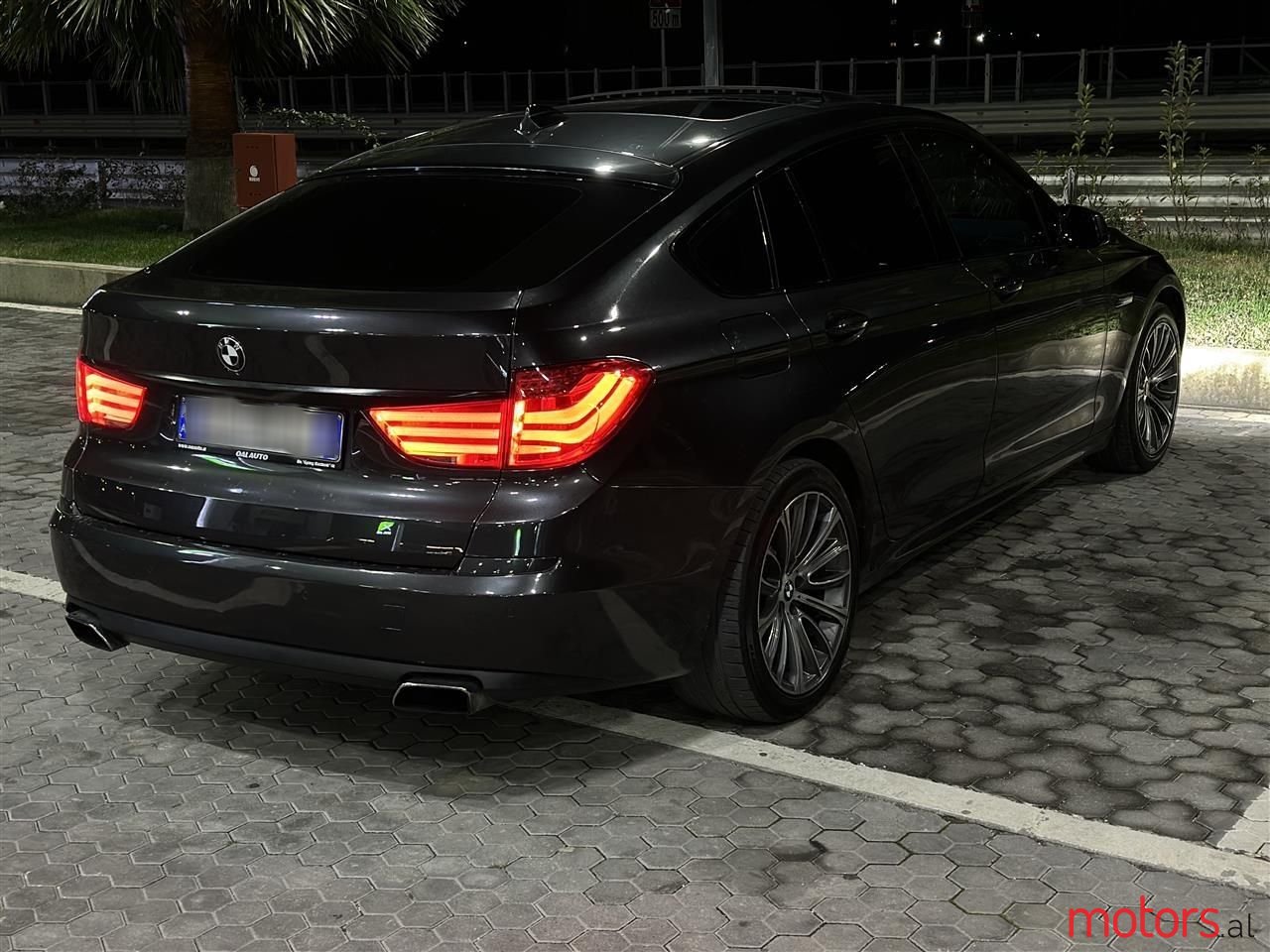 2010' BMW 535 photo #5