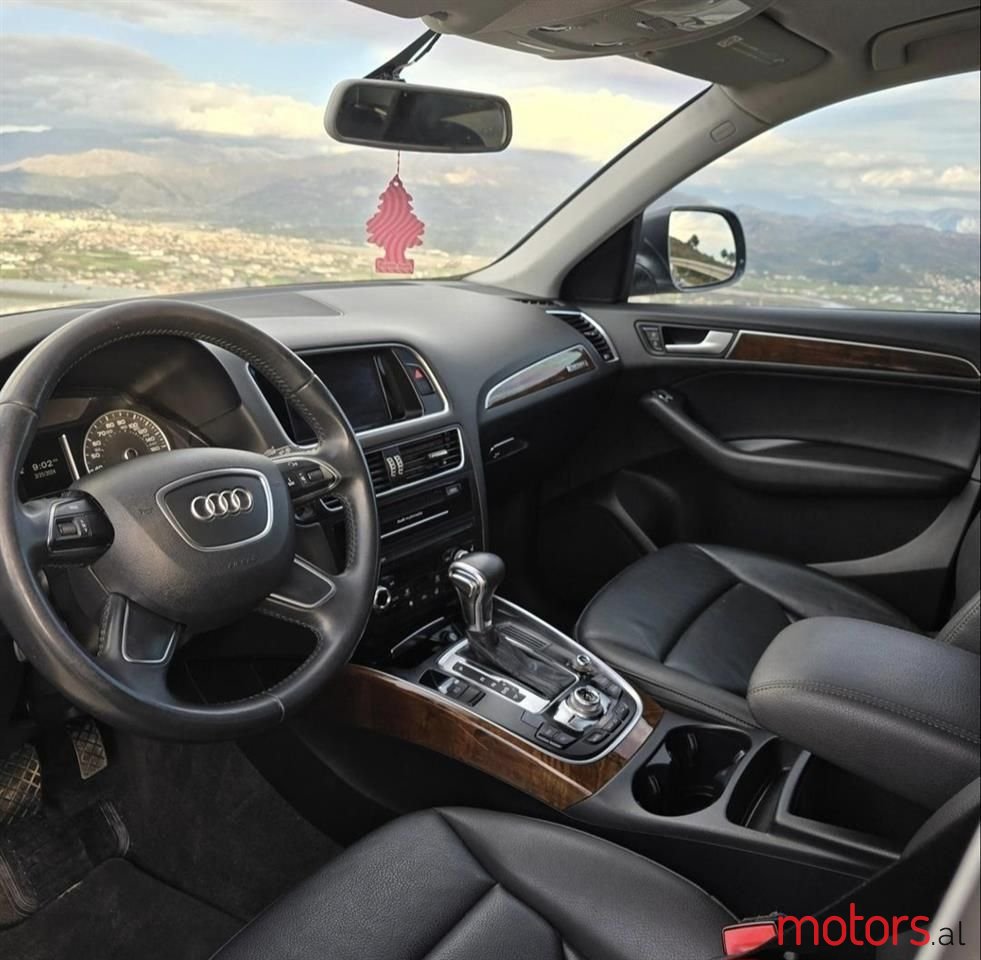 2015' Audi Q5 photo #6