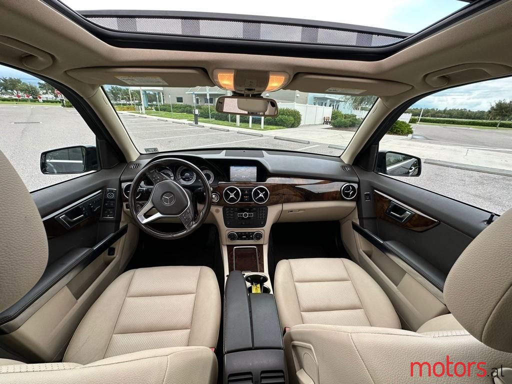 2014' Mercedes-Benz GLK 250 photo #3