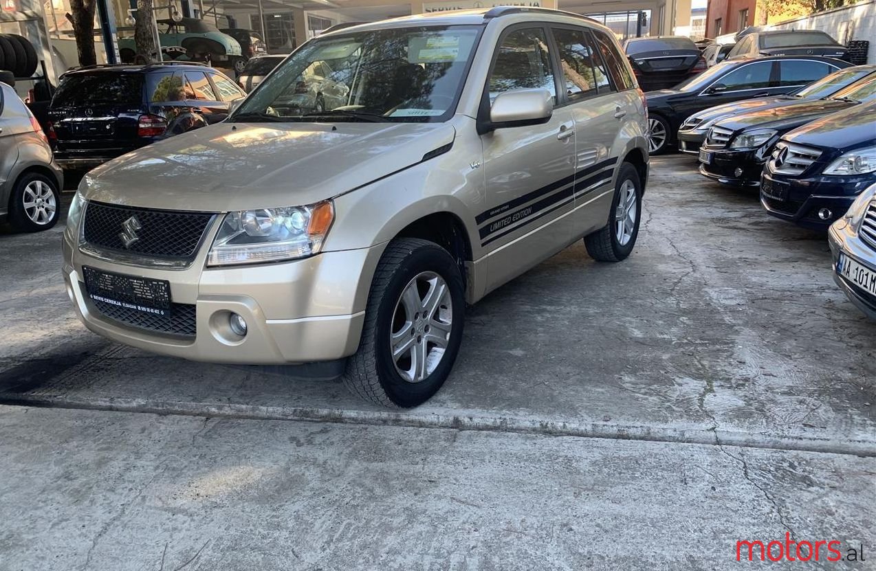 2008' Suzuki Grand Vitara photo #1