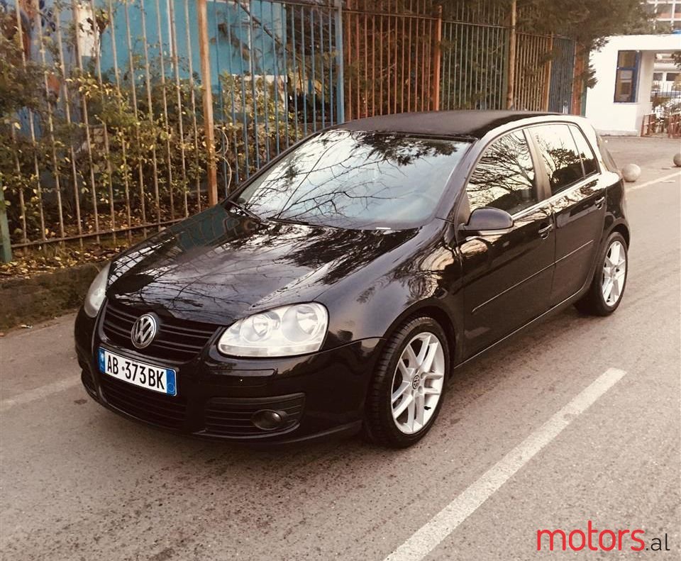 2008' Volkswagen Golf photo #1