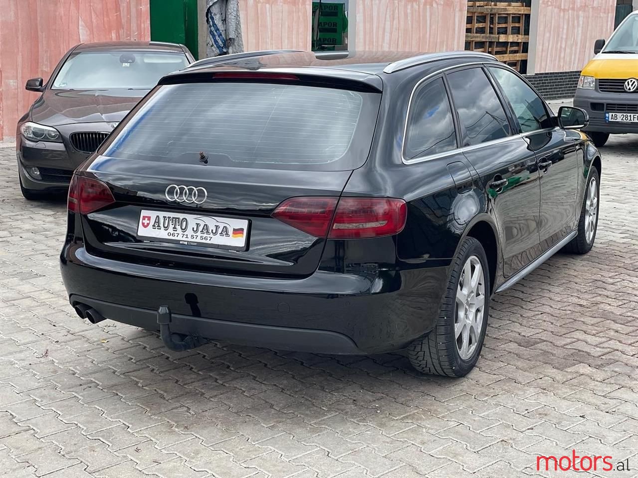 2010' Audi A4 photo #4