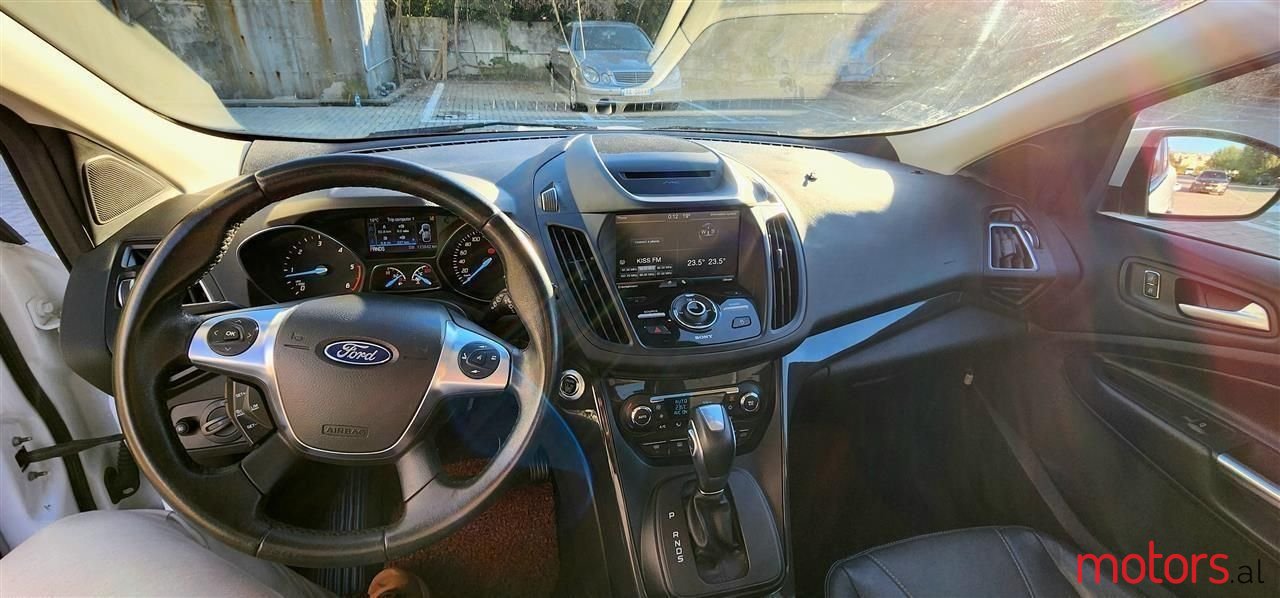 2016' Ford Kuga photo #5