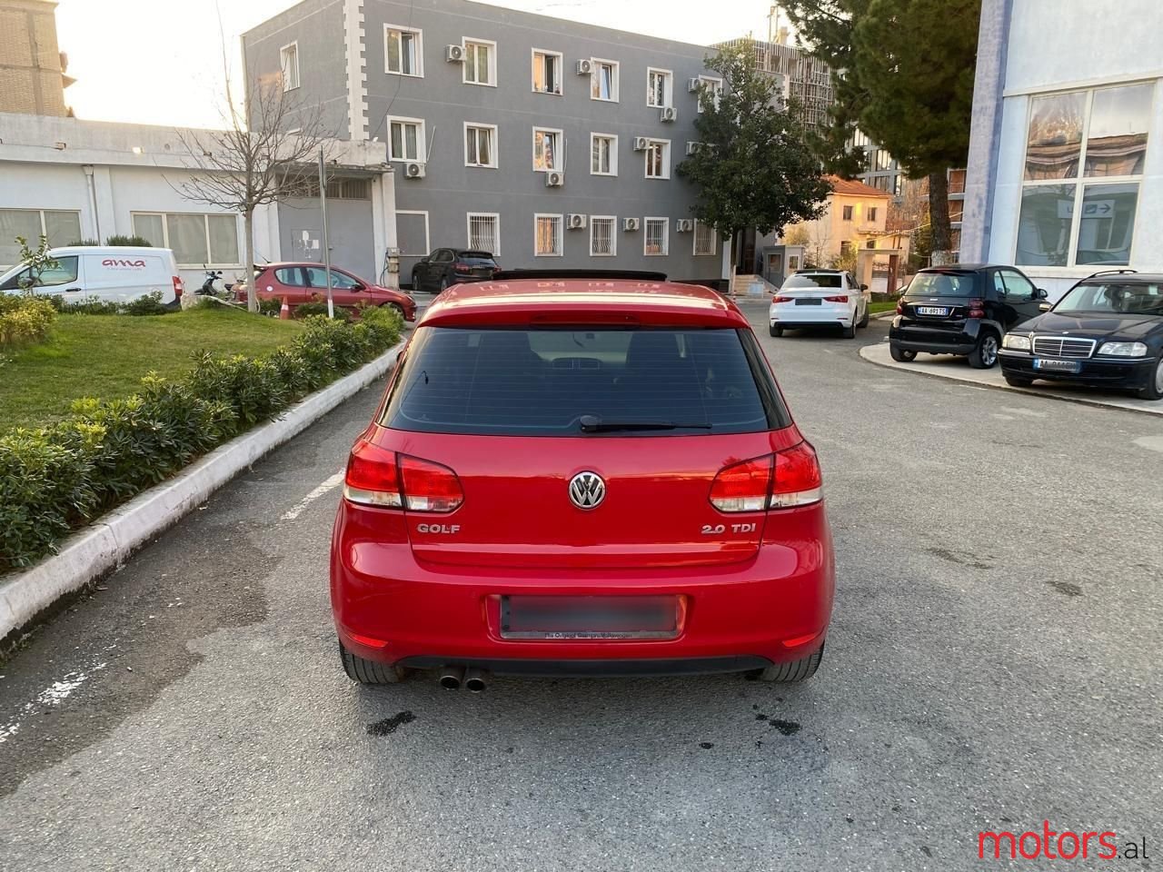 2012' Volkswagen Golf photo #3