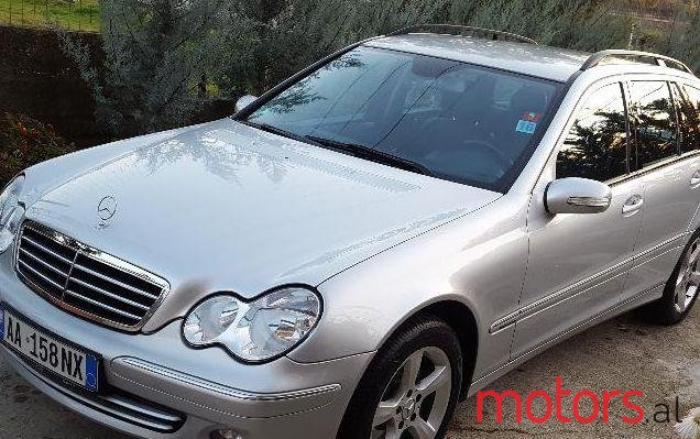 2005' Mercedes-Benz C-Class photo #1