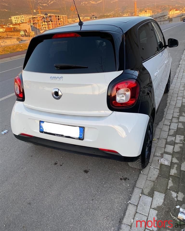 2018' Smart Forfour photo #2