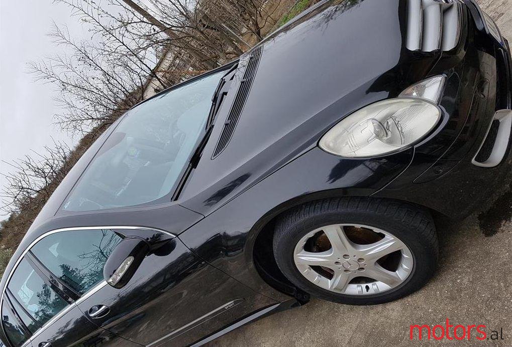 2008' Mercedes-Benz R 320 photo #2