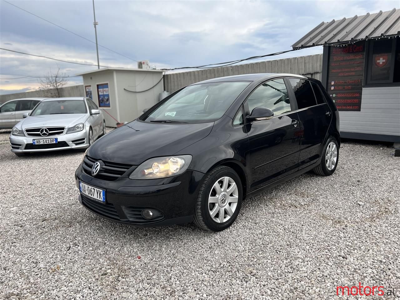 2005' Volkswagen Golf Plus photo #5