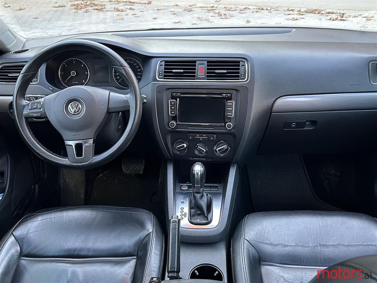 2013' Volkswagen Jetta photo #4