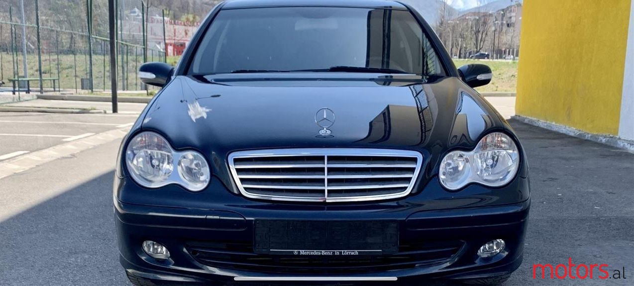 2005' Mercedes-Benz C 200 photo #1