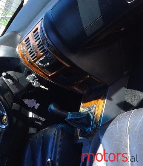 2003' Hyundai Terracan photo #1