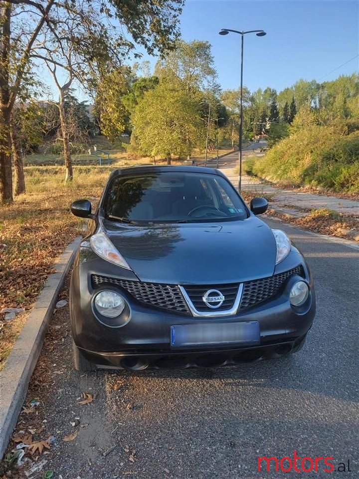 2012' Nissan Juke photo #3