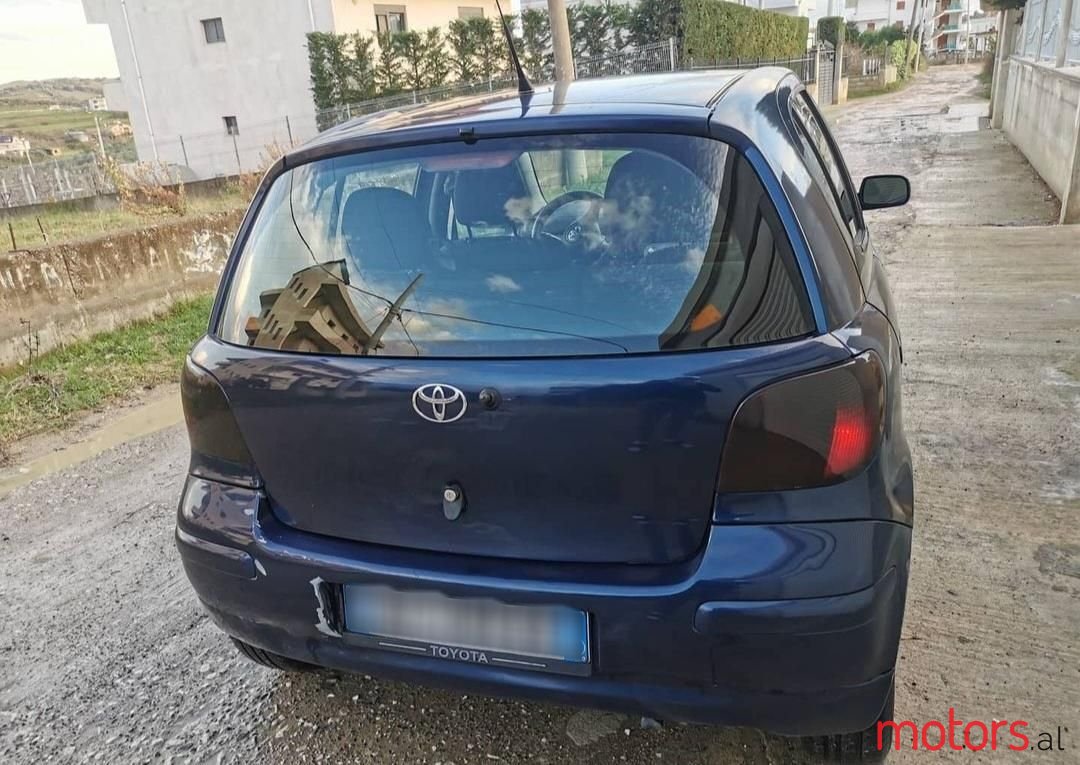 2005' Toyota Yaris photo #4