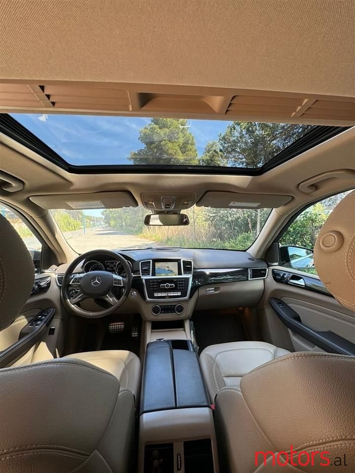 2012' Mercedes-Benz ML 350 photo #6